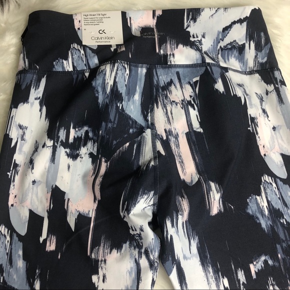 New! Calvin Klein High Waist Legging - Picture 11 of 12